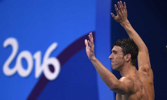 Phelps e përfundon me të artë