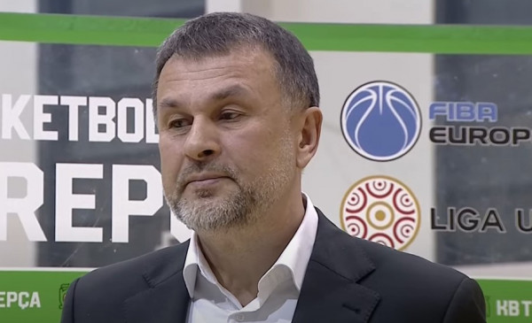 Sulm më të mençur në ndeshjen tjetër Sulm më të mençur në ndeshjen tjetër