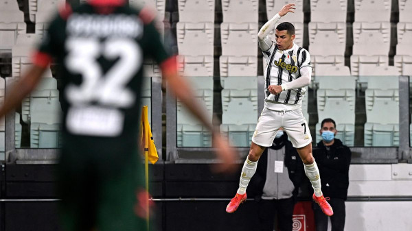 Ronaldo thyen rekordin e Filippo Inzaghit Ronaldo thyen rekordin e Filippo Inzaghit