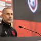 Sylvinho në udhëkryq!